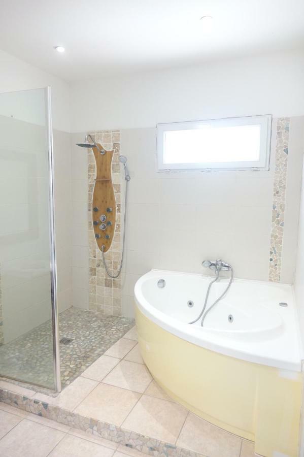 Mas Du Roc Villa Saint-Nazaire  ภายนอก รูปภาพ